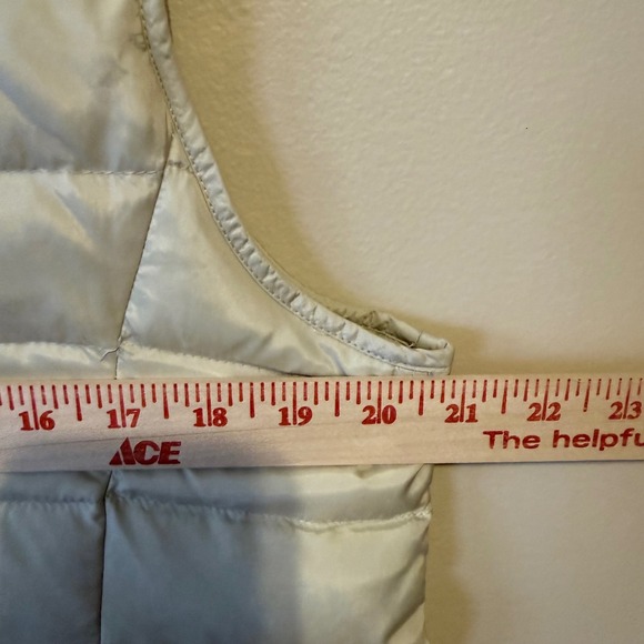 J Jill Down Quilted Vest Light Gray Puffer Full Zip Pockets Women M Lightweight - Picture 5 of 8